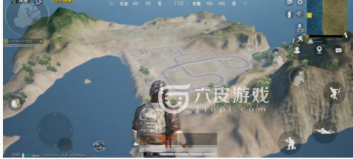 和平精英怎样卡空中漫步bug？