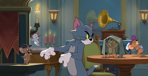 猫和老鼠手游：可怜的汤姆惨遭毒打！